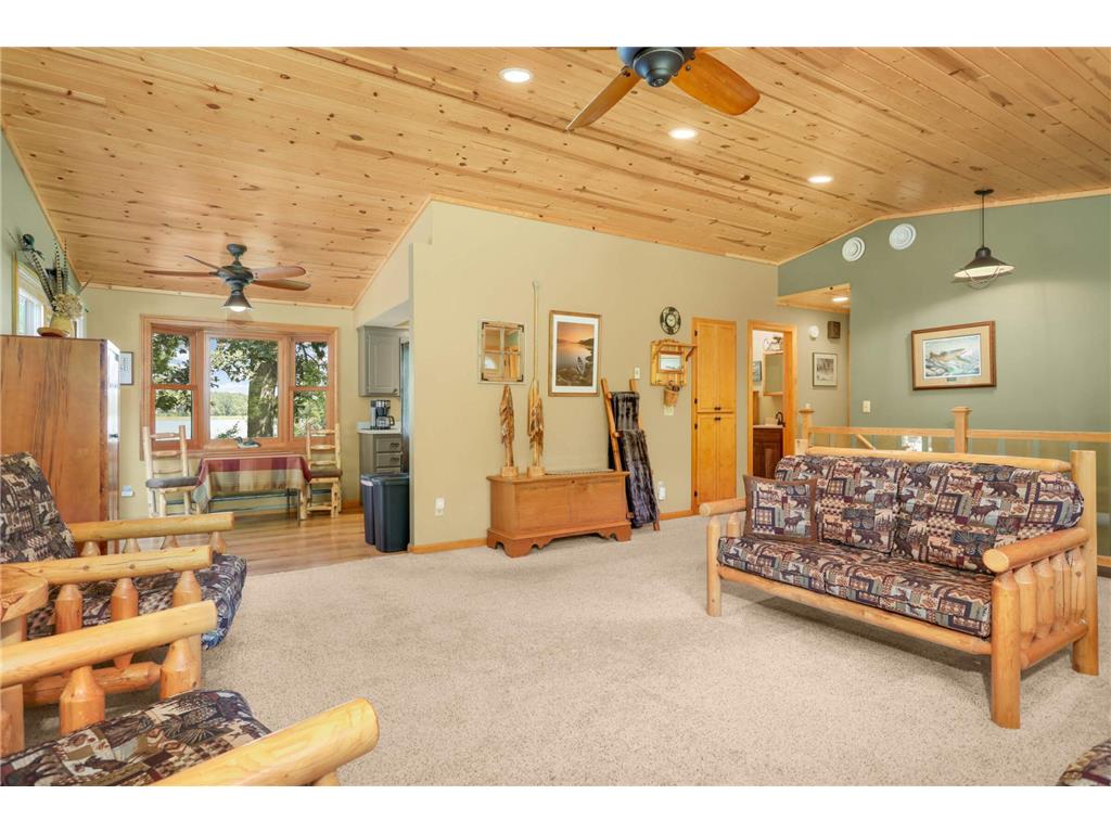 27985 Lakelawn Drive Lindstrom MN 55045 - Kroon 7087695 image6