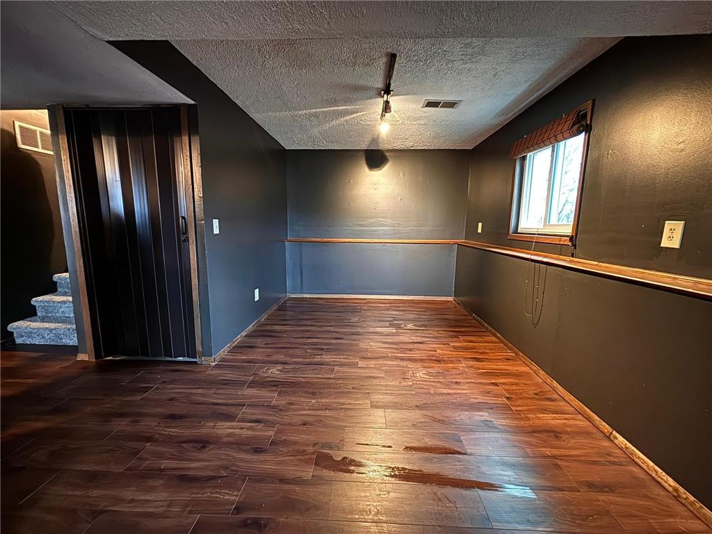 27995 Forest Boulevard Wyoming MN 55092 7041687 image16