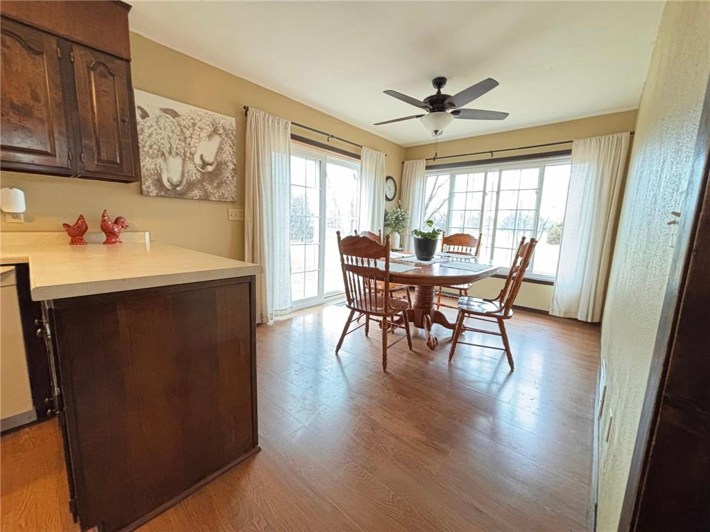 27995 Forest Boulevard Wyoming MN 55092 7041687 image8