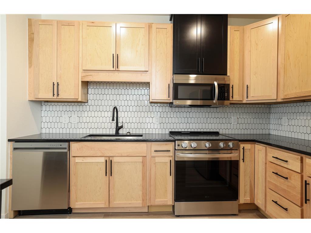28 7th Street NE #Forge Rochester MN 55906 7006721 image5