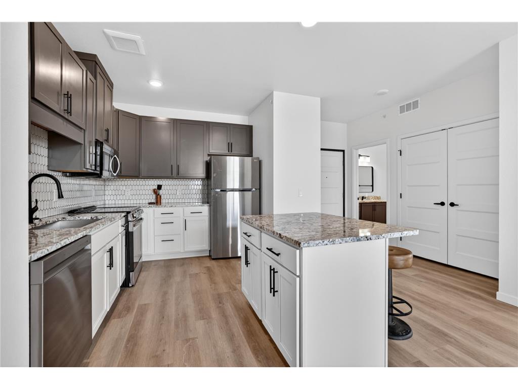 28 7th Street NE #Foundry Rochester MN 55906 7006733 image18