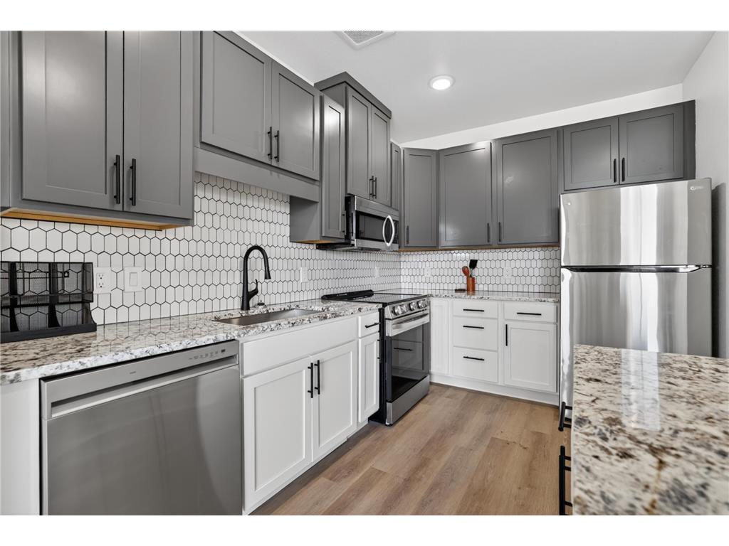 28 7th Street NE #Foundry Rochester MN 55906 7006733 image19