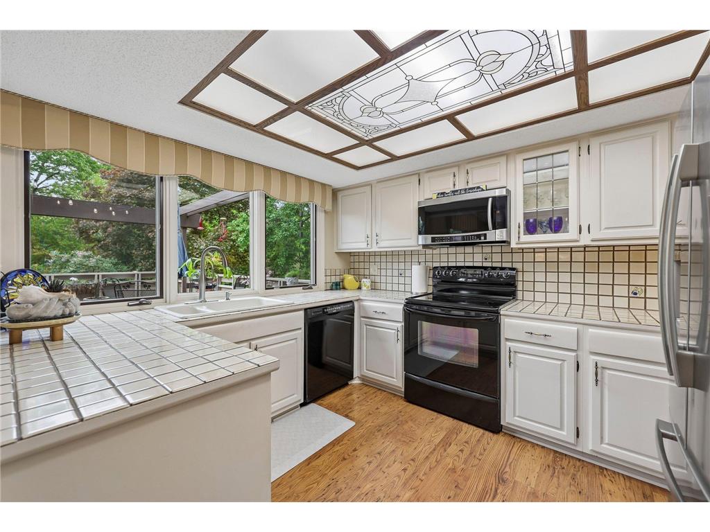 28 Birnamwood Drive Burnsville MN 55337 7075254 image15