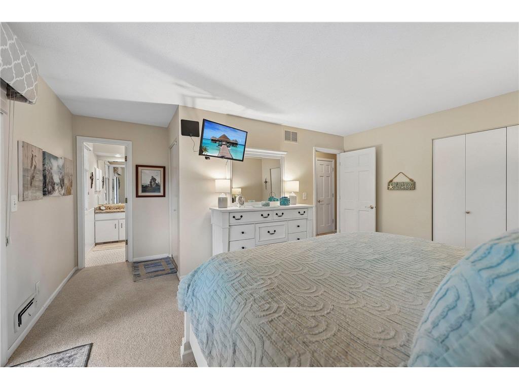 28 Birnamwood Drive Burnsville MN 55337 7075254 image22