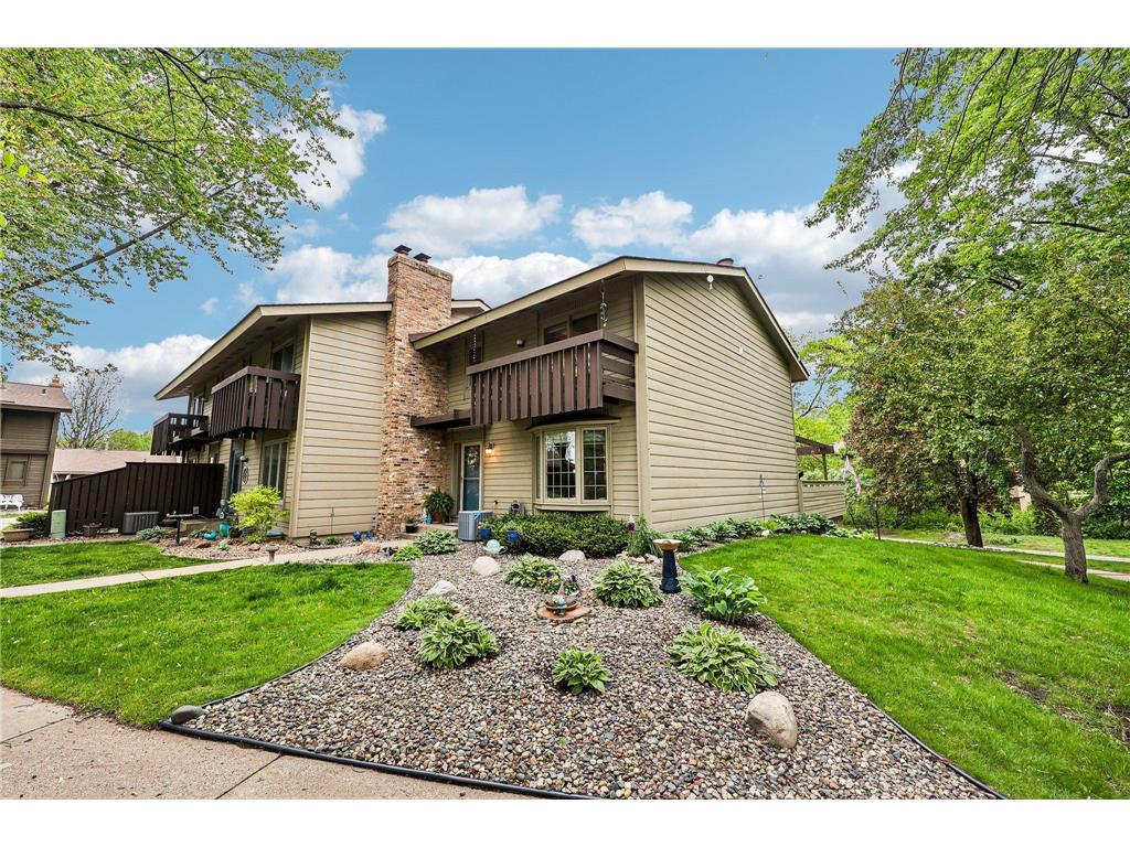 28 Birnamwood Drive Burnsville MN 55337 7075254 image4
