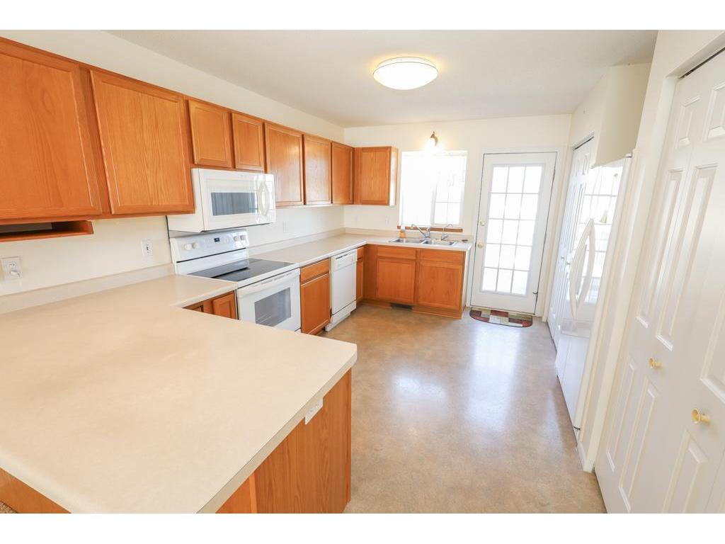 28 Carriage Lane Owatonna MN 55060 7041295 image1