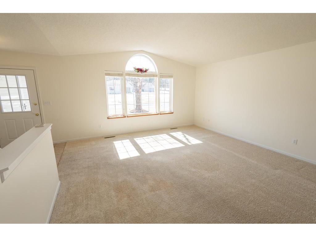 28 Carriage Lane Owatonna MN 55060 7041295 image4