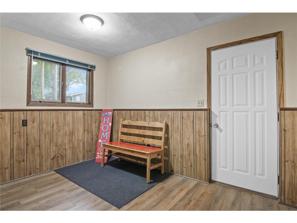 280 Colfax Avenue NE Hector MN 55342 7027543 image19