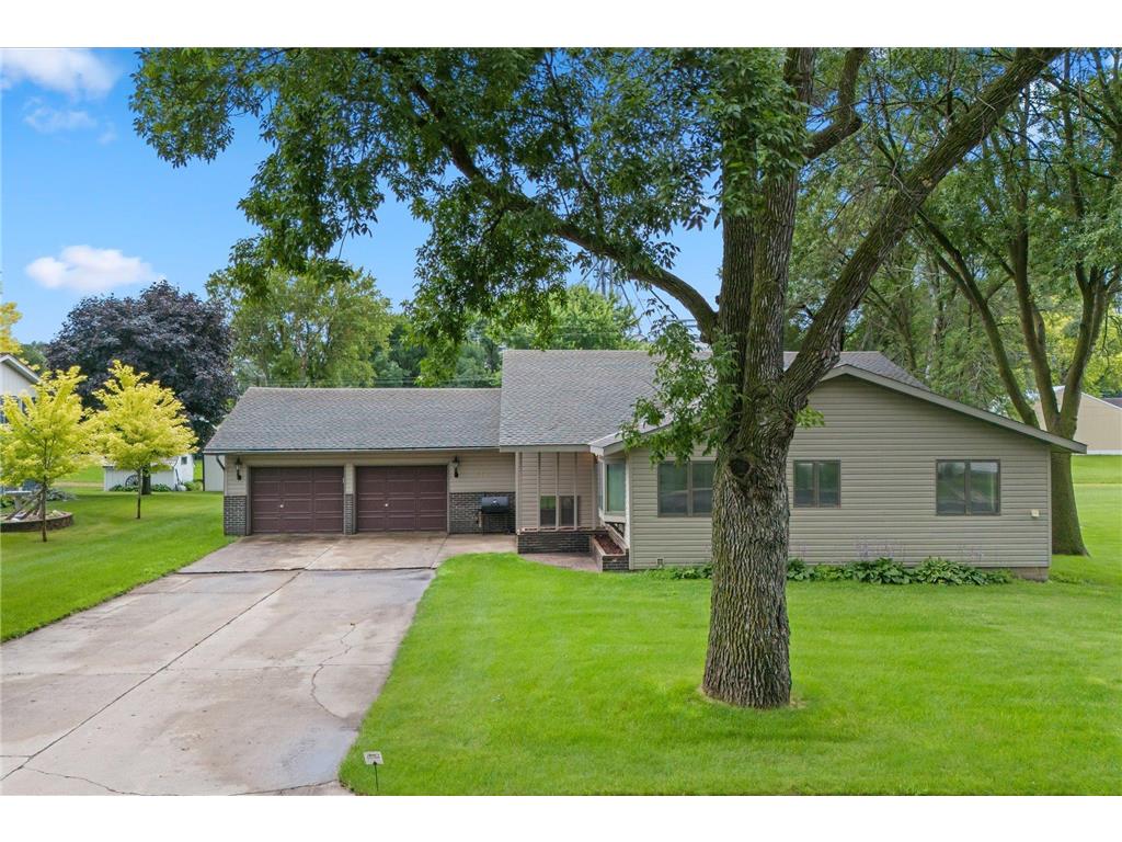 280 Colfax Avenue NE Hector MN 55342 7027543 image28