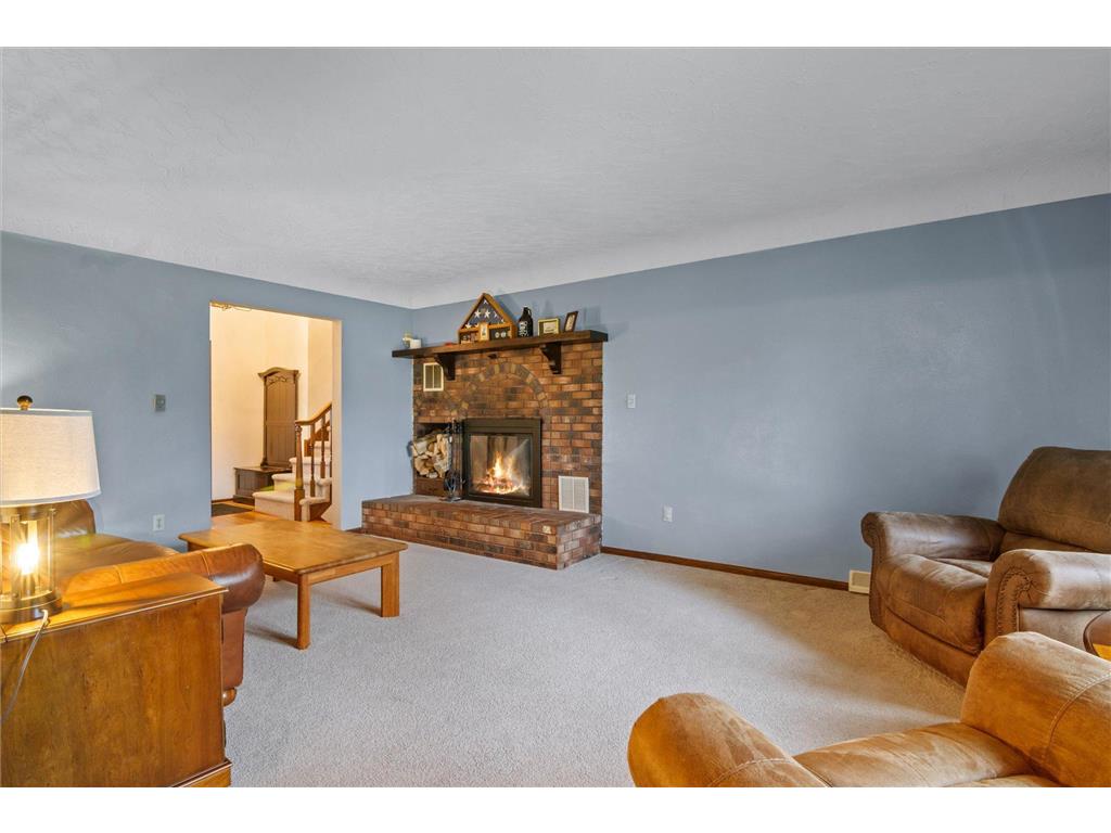 280 Colfax Avenue NE Hector MN 55342 7027543 image9