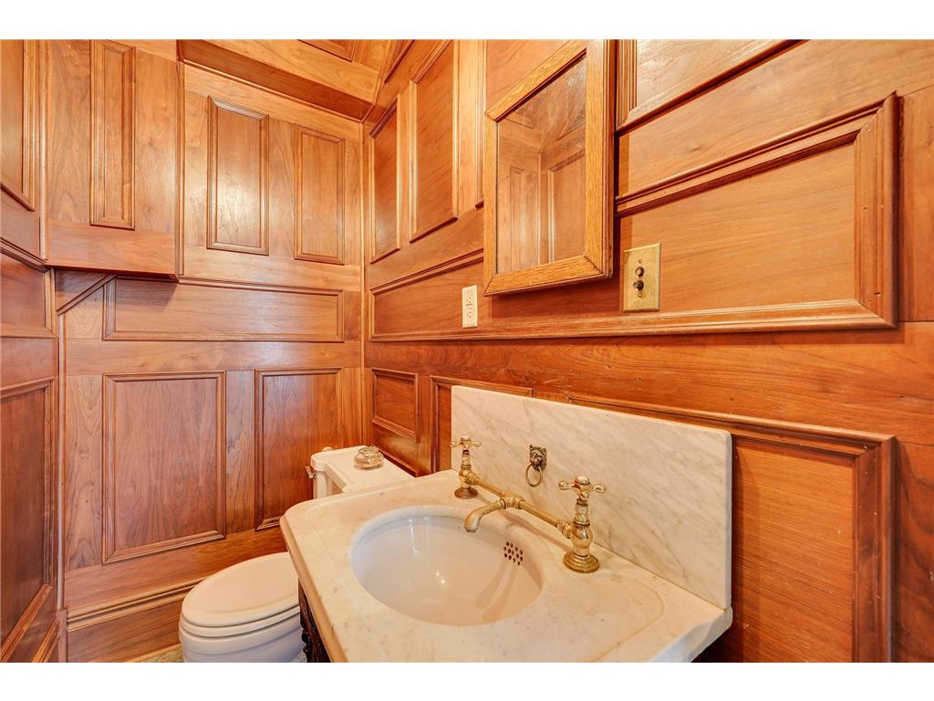 280 Duke Street Saint Paul MN 55102 7094736 image18