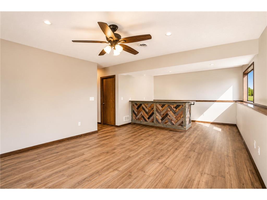280 Highlands Avenue Zumbrota MN 55992 7077376 image10