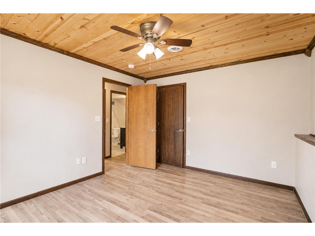 280 Highlands Avenue Zumbrota MN 55992 7077376 image13
