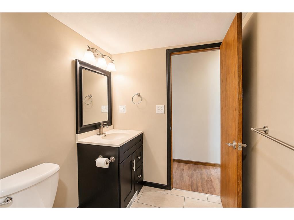 280 Highlands Avenue Zumbrota MN 55992 7077376 image22