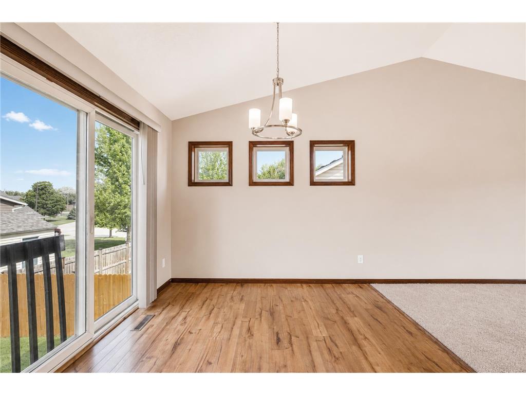 280 Highlands Avenue Zumbrota MN 55992 7077376 image9