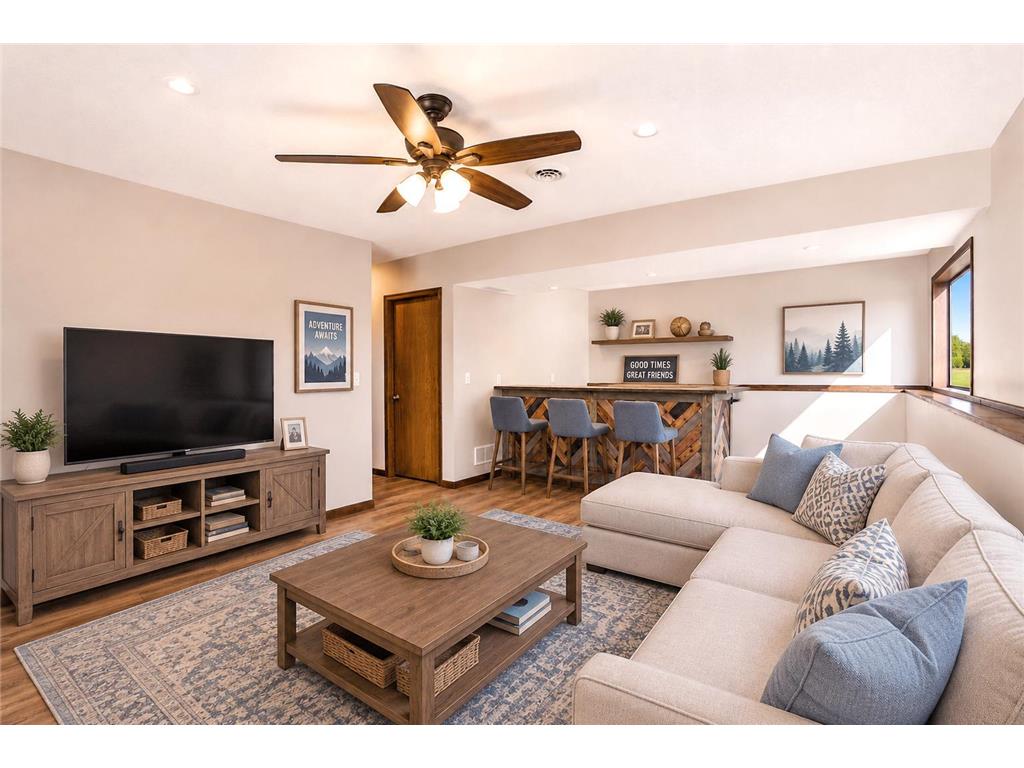 280 Highlands Avenue Zumbrota MN 55992 7095528 image4