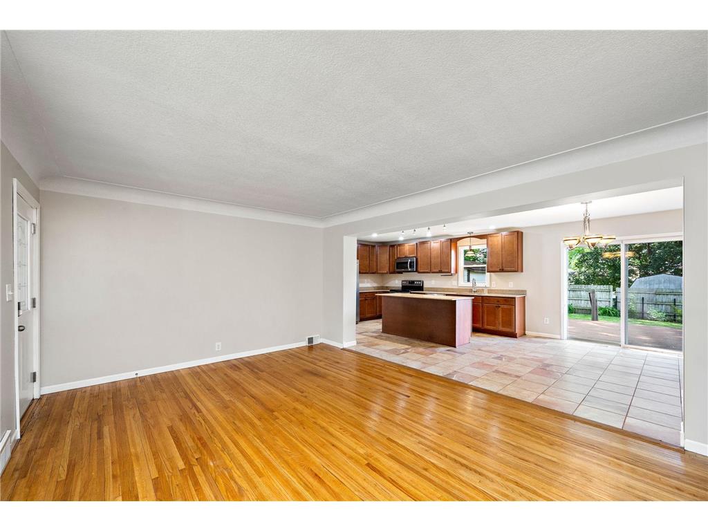 2800 32nd Avenue NE Saint Anthony MN 55418 7085999 image4