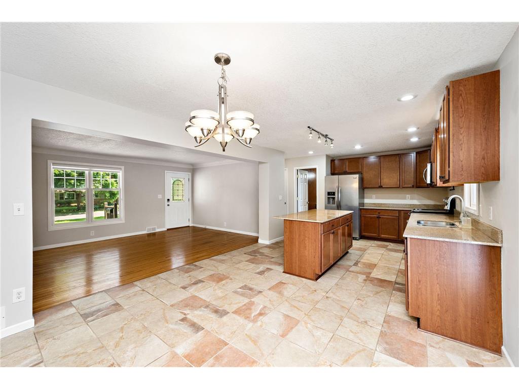 2800 32nd Avenue NE Saint Anthony MN 55418 7085999 image5