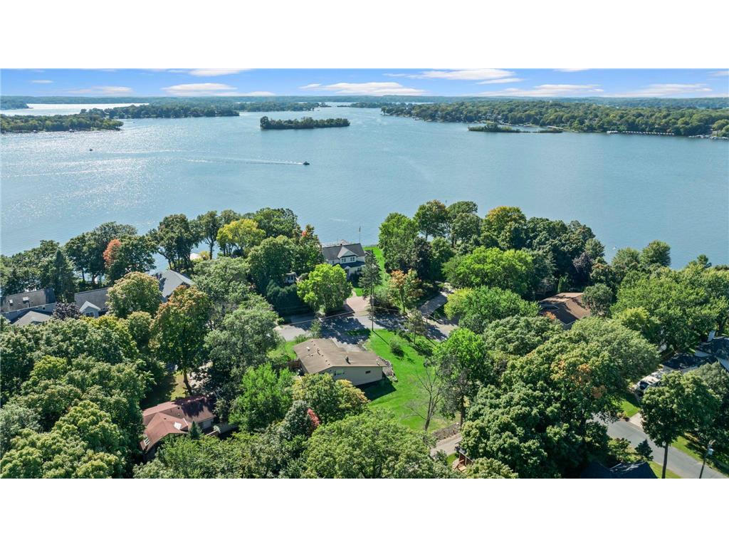 2800xx Casco Point Road Orono MN 55391 - Lake Minnetonka 6791054 image1