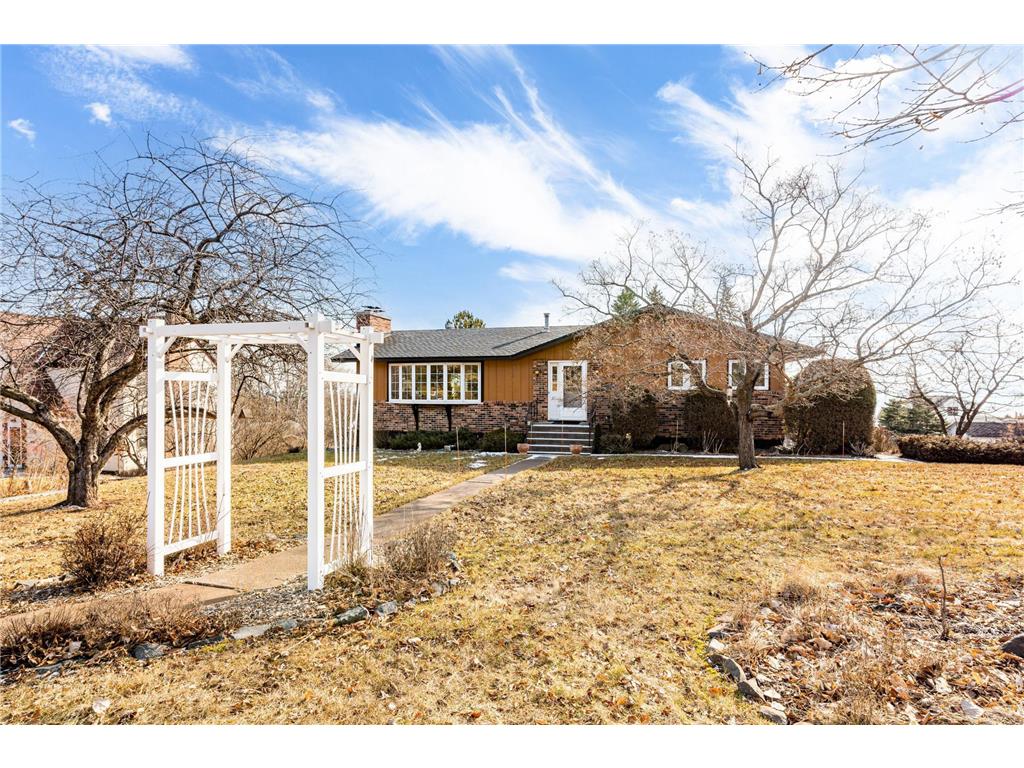 2800 Greysolon Road, Duluth, MN, 55812 MLS 6481467 Edina Realty