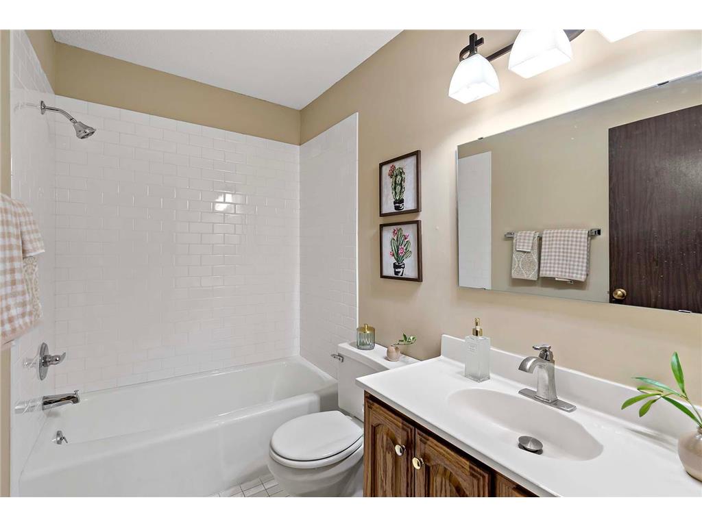 2800 Hamline Avenue N #112 Roseville MN 55113 6821295 image19