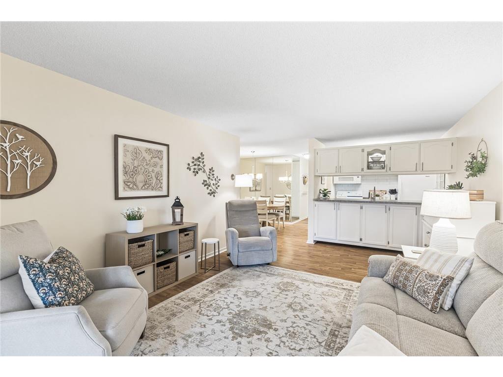 2800 Hamline Avenue N #118 Roseville MN 55113 6579677 image1