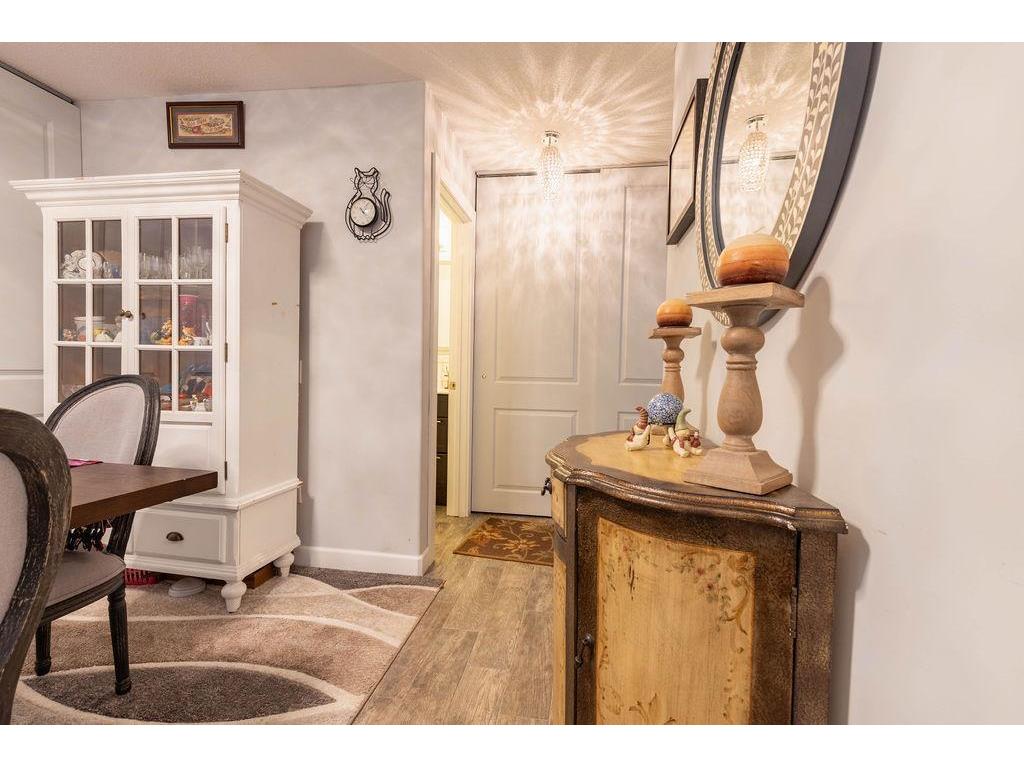 2800 Hamline Avenue N #130 Roseville MN 55113 7057749 image13