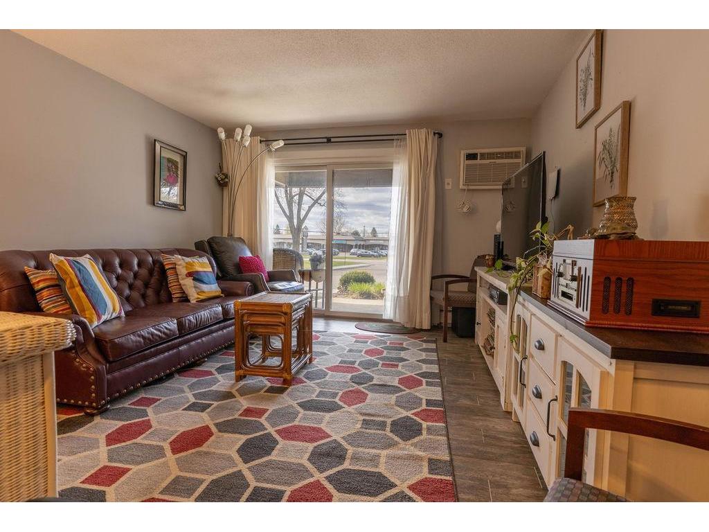 2800 Hamline Avenue N #130 Roseville MN 55113 7057749 image7