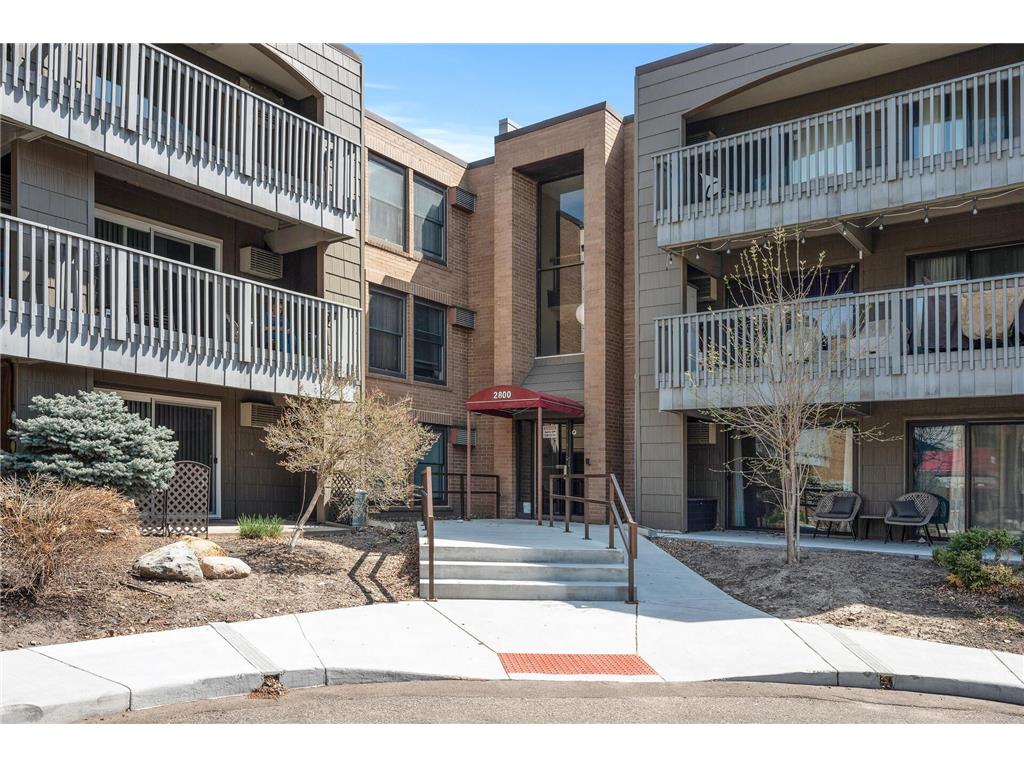2800 Hamline Avenue N #135 Roseville MN 55113 6508352 image1
