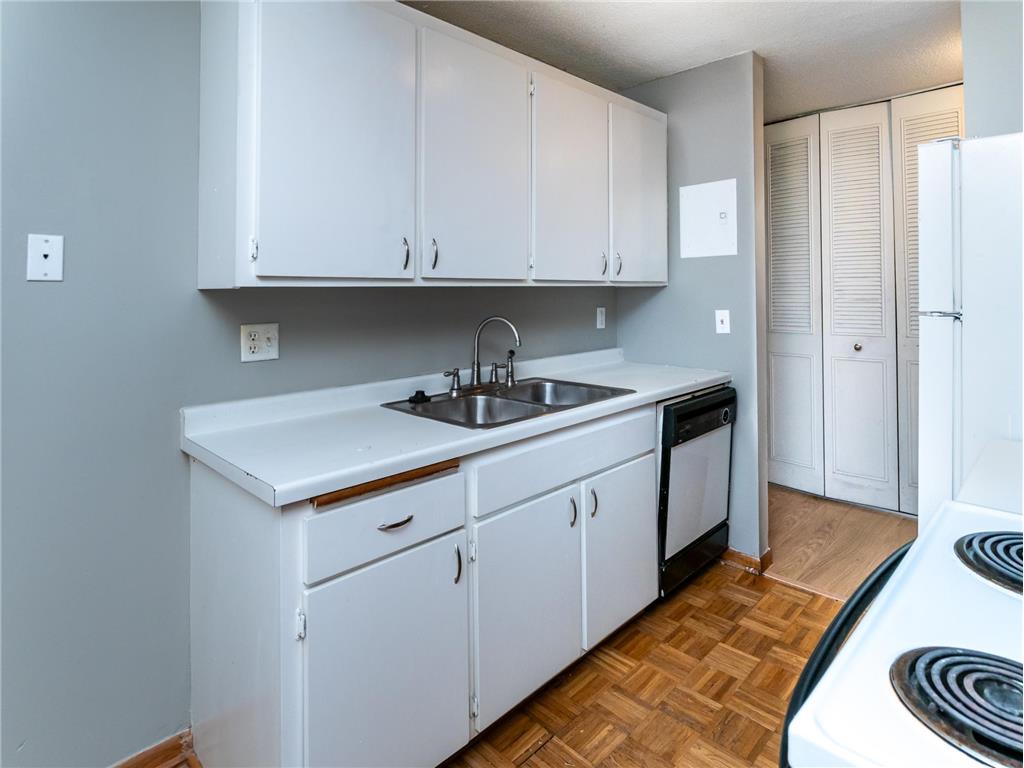 2800 Hamline Avenue N #217 Roseville MN 55113 7089345 image8