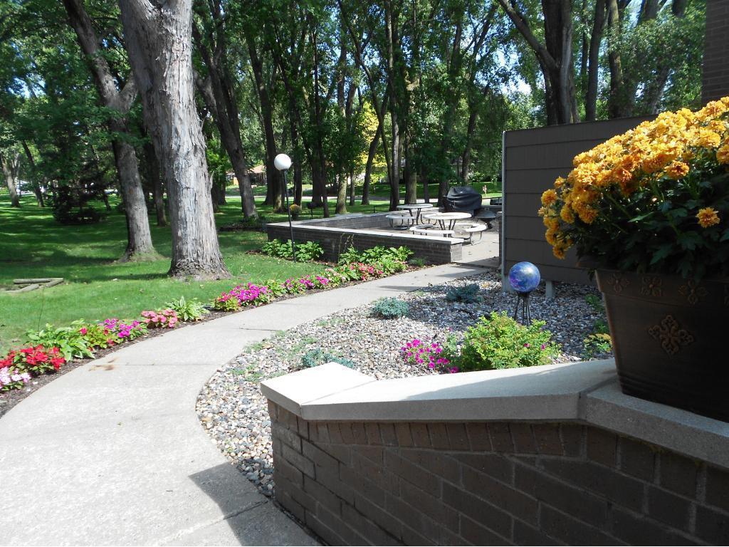 2800 Hamline Avenue N #229 Roseville MN 55113 7090208 image11