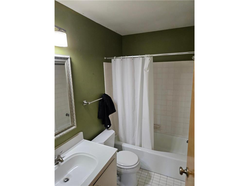 2800 Hamline Avenue N #229 Roseville MN 55113 7090208 image3