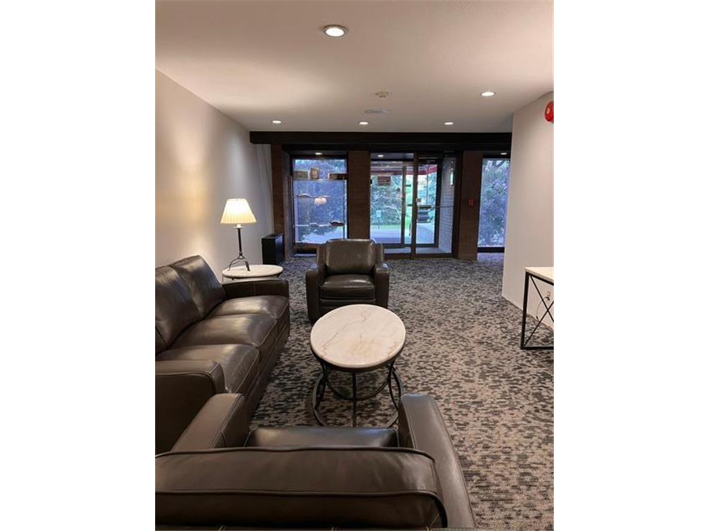 2800 Hamline Avenue N #248 Roseville MN 55113 7092648 image24