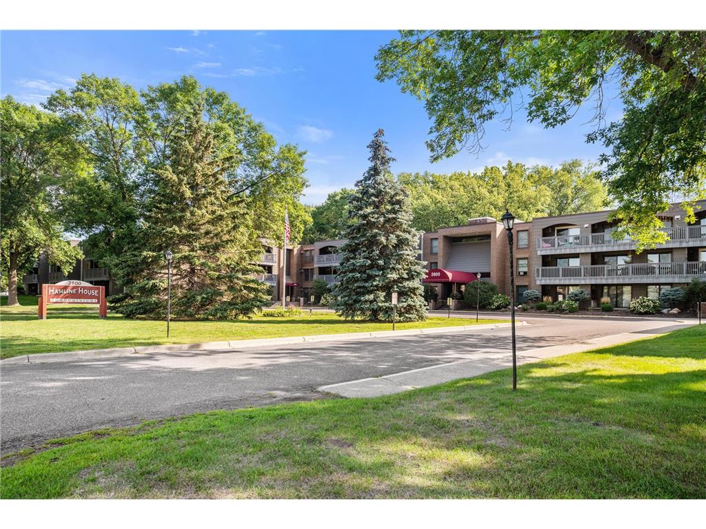 2800 Hamline Avenue N 308, Roseville, MN, 55113 MLS 6254253 Edina