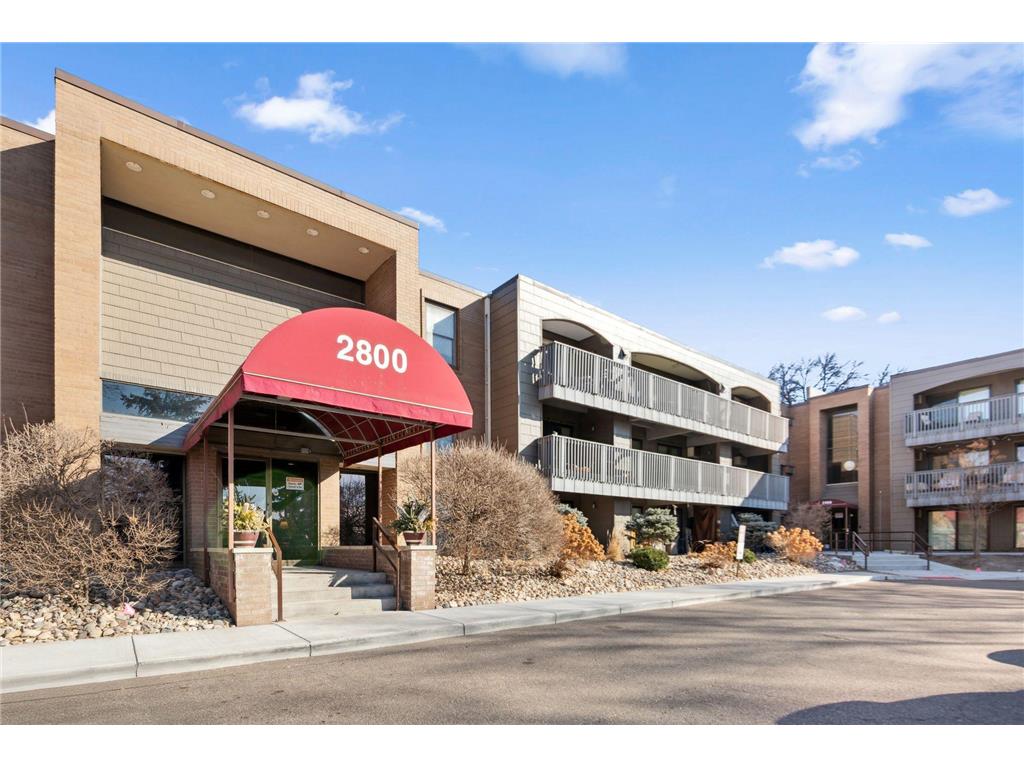 2800 Hamline Avenue N #313 Roseville MN 55113 6649927 image1