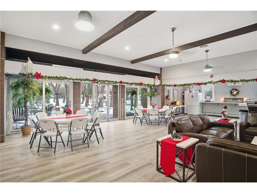 2800 Hamline Avenue N #317 Roseville MN 55113 7001738 image17