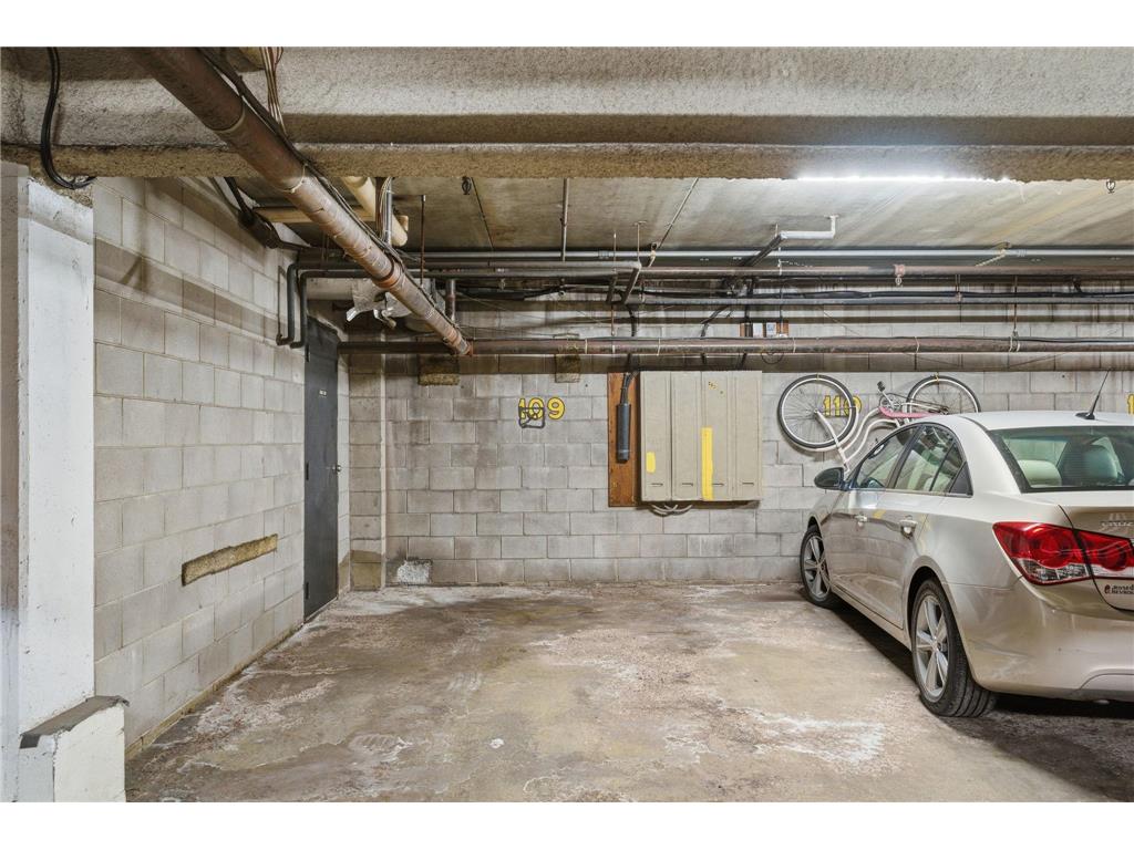 2800 Hamline Avenue N #317 Roseville MN 55113 7001738 image28