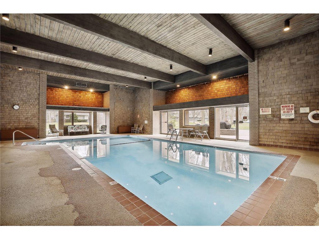 2800 Hamline Avenue N 326, Roseville, MN, 55113 MLS 6559443 Edina