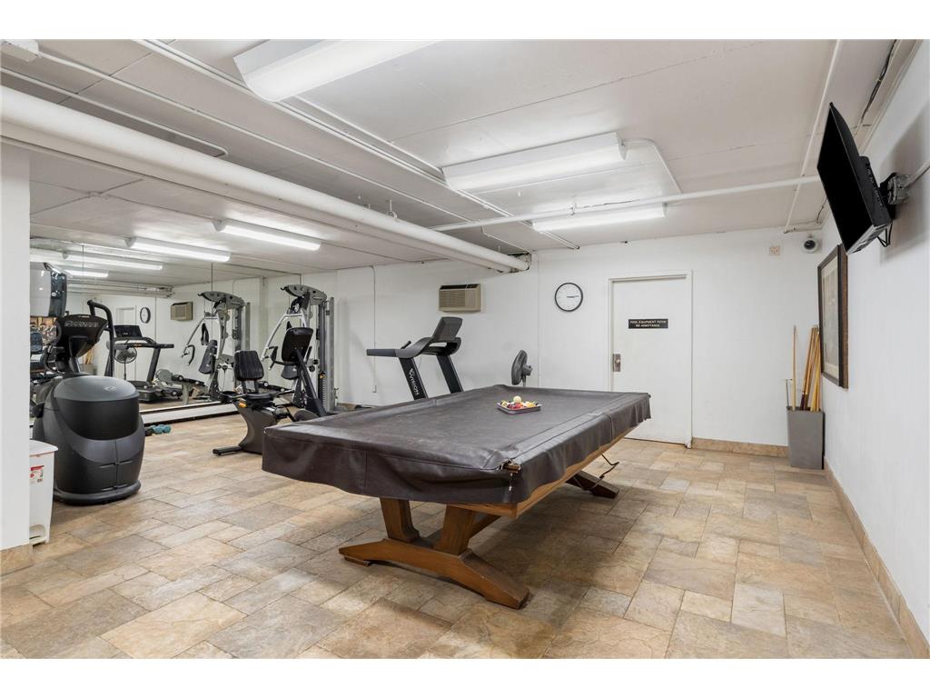 2800 Hamline Avenue N #329 Roseville MN 55113 7045793 image11