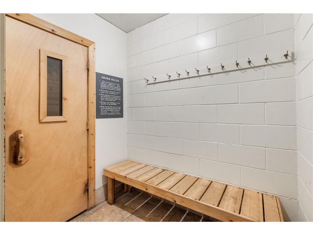 2800 Hamline Avenue N #329 Roseville MN 55113 7045793 image15