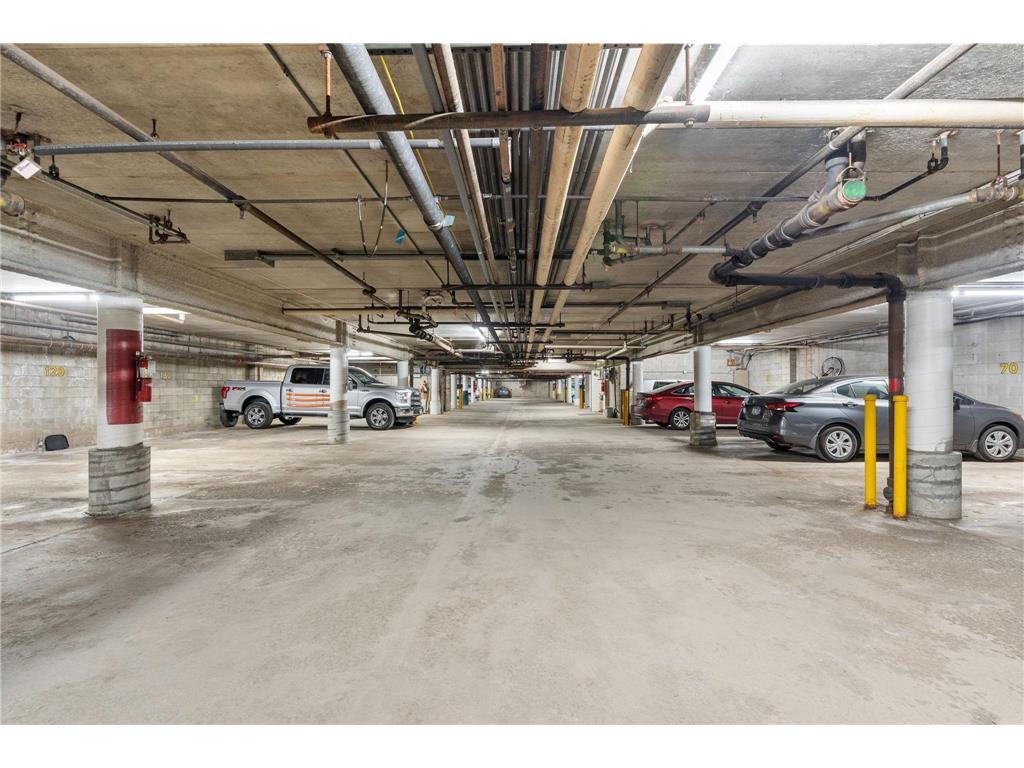 2800 Hamline Avenue N #329 Roseville MN 55113 7045793 image18