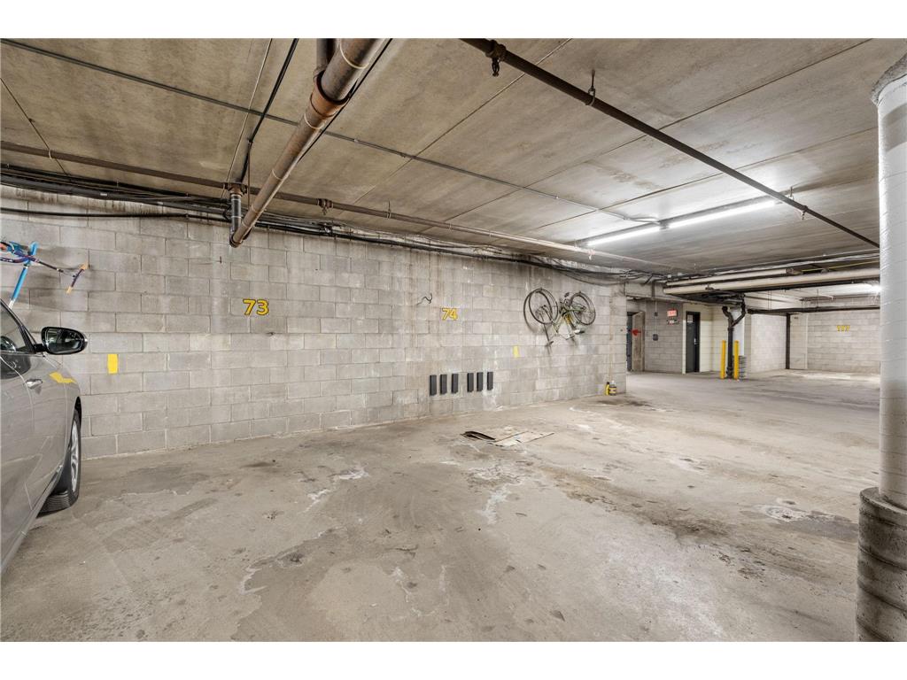 2800 Hamline Avenue N #329 Roseville MN 55113 7045793 image19