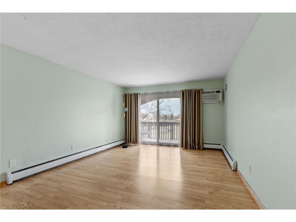 2800 Hamline Avenue N #329 Roseville MN 55113 7045793 image26
