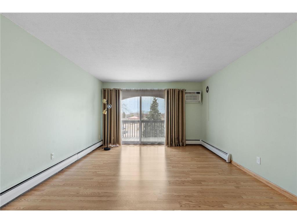 2800 Hamline Avenue N #329 Roseville MN 55113 7045793 image27