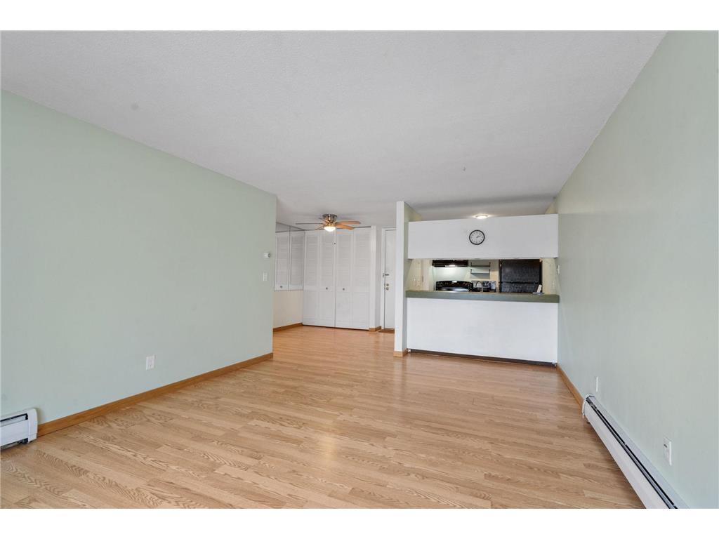 2800 Hamline Avenue N #329 Roseville MN 55113 7045793 image30