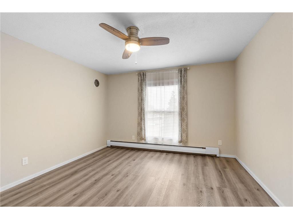 2800 Hamline Avenue N #329 Roseville MN 55113 7045793 image35