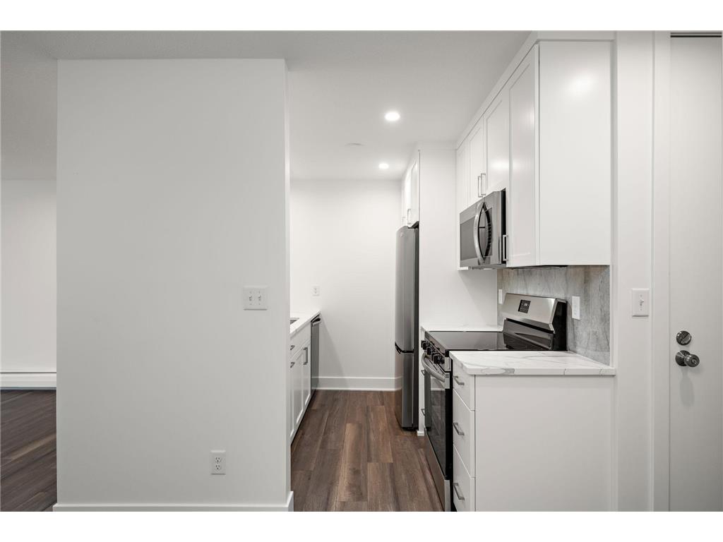 2800 Hamline Avenue N #332 Roseville MN 55113 6826468 image15