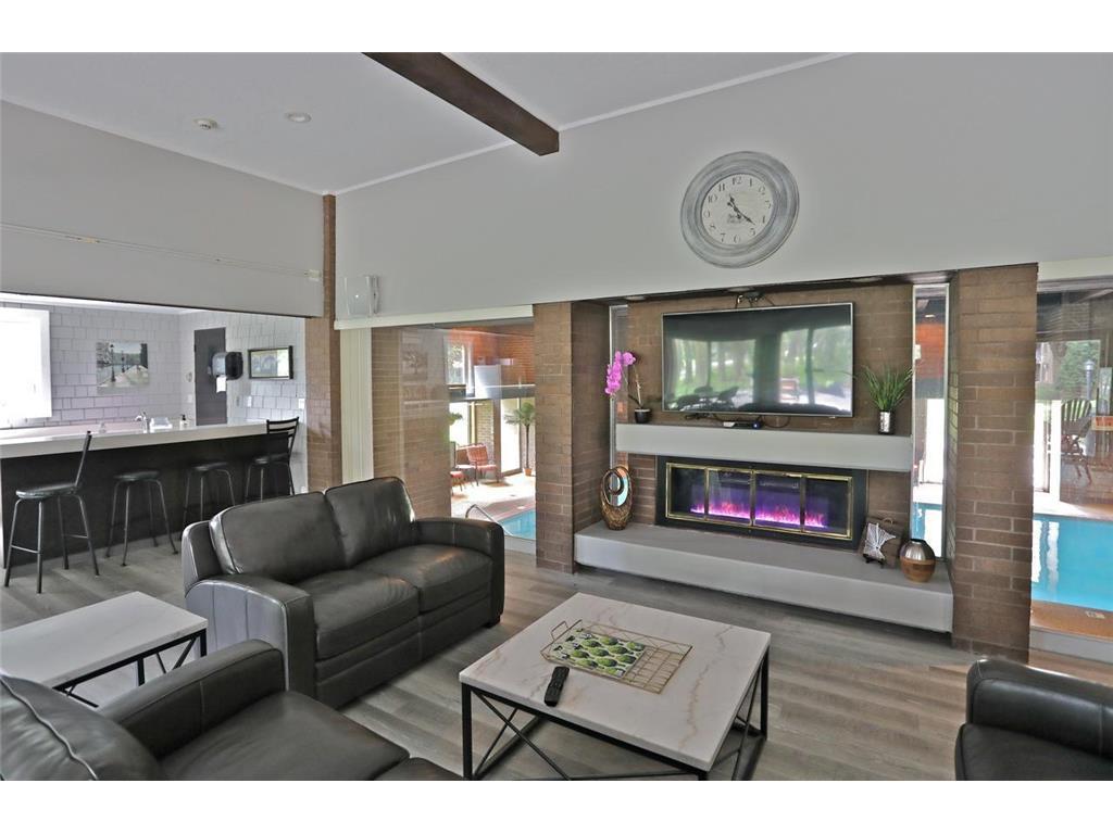 2800 Hamline Avenue N #332 Roseville MN 55113 6826468 image24