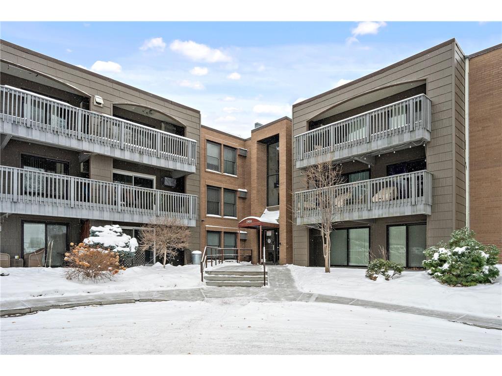 2800 Hamline Avenue N #332 Roseville MN 55113 6826468 image29