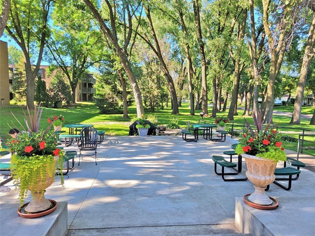 2800 Hamline Avenue N #332 Roseville MN 55113 6826468 image3